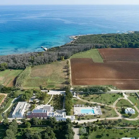 מלון Masseria Mongio Dell'elefante 4*