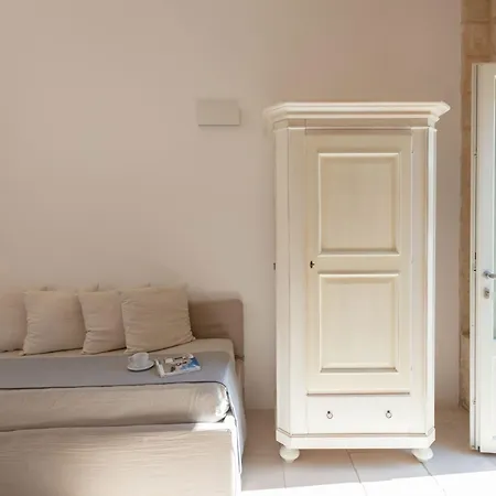 מלון Masseria Mongio Dell'elefante אוטרנטו