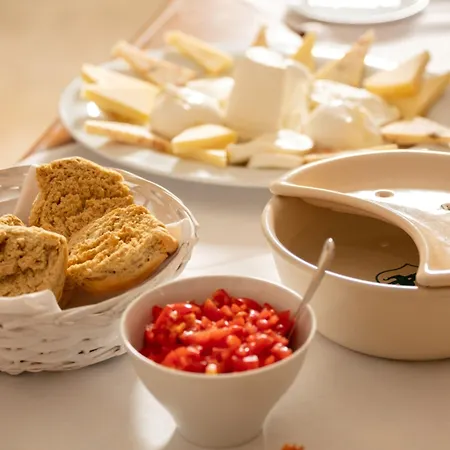 מלון Masseria Mongio Dell'elefante 4*