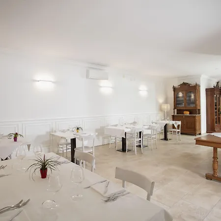 Masseria Mongio Dell'elefante 4*