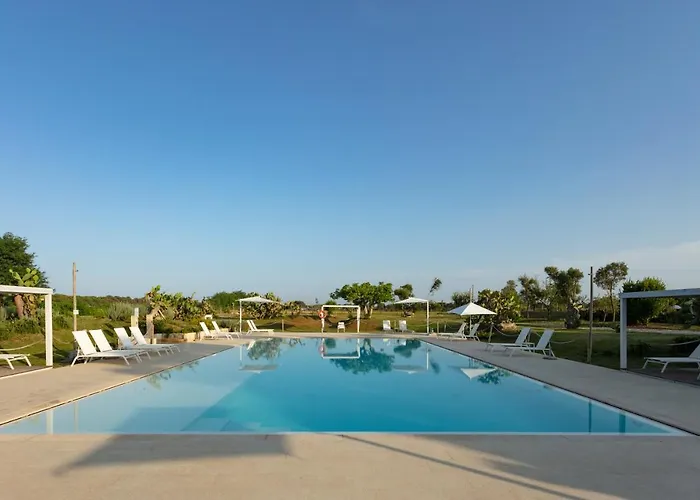 Hotel Masseria Mongio Dell'elefante Otranto